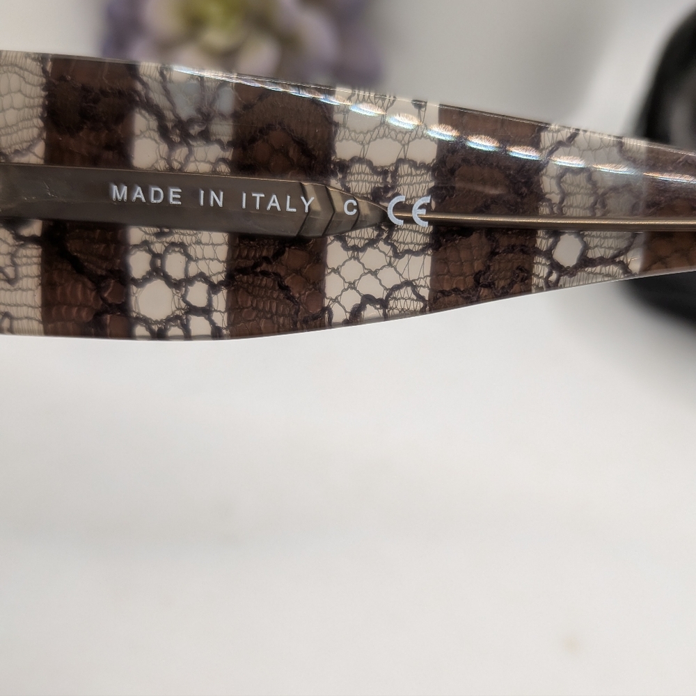 CHANEL Brown Gradient Oversized Square Sunglasses - Picture 3 of 10